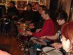 ﻿Andy Gillmann am 18. März 2006 im drummer's focus München. Die WS-Teilnehmer saßen im Kreis und wischten gemeinsam im Takt :)