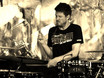 25.05.2011: Workshop Flo Dauner für drummer's focus Stuttgart: ... groovt auf seine unbeschreibliche Art, was die Stöcke hergeben.